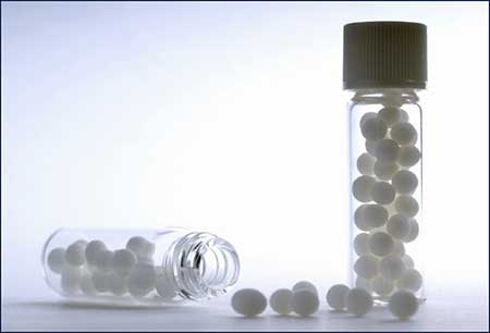 Curar homosexuales y lesbianas con homeopatia