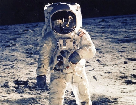 la oraci�n en el espacio