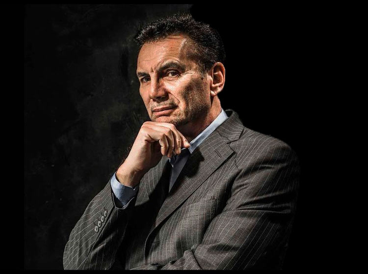 El "Príncipe de la mafia" Michael Franzese en los años 80, promueve el evangelio de Jesús